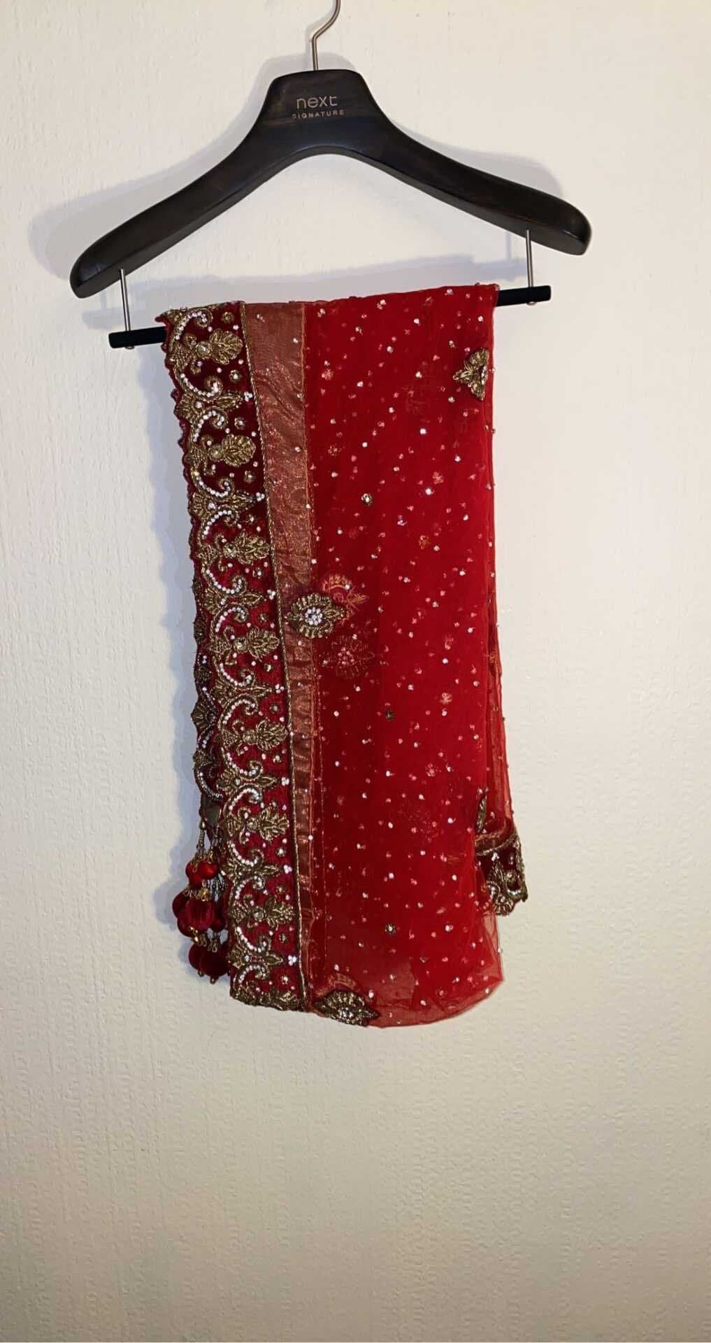 Wedding dress thumbnail 3