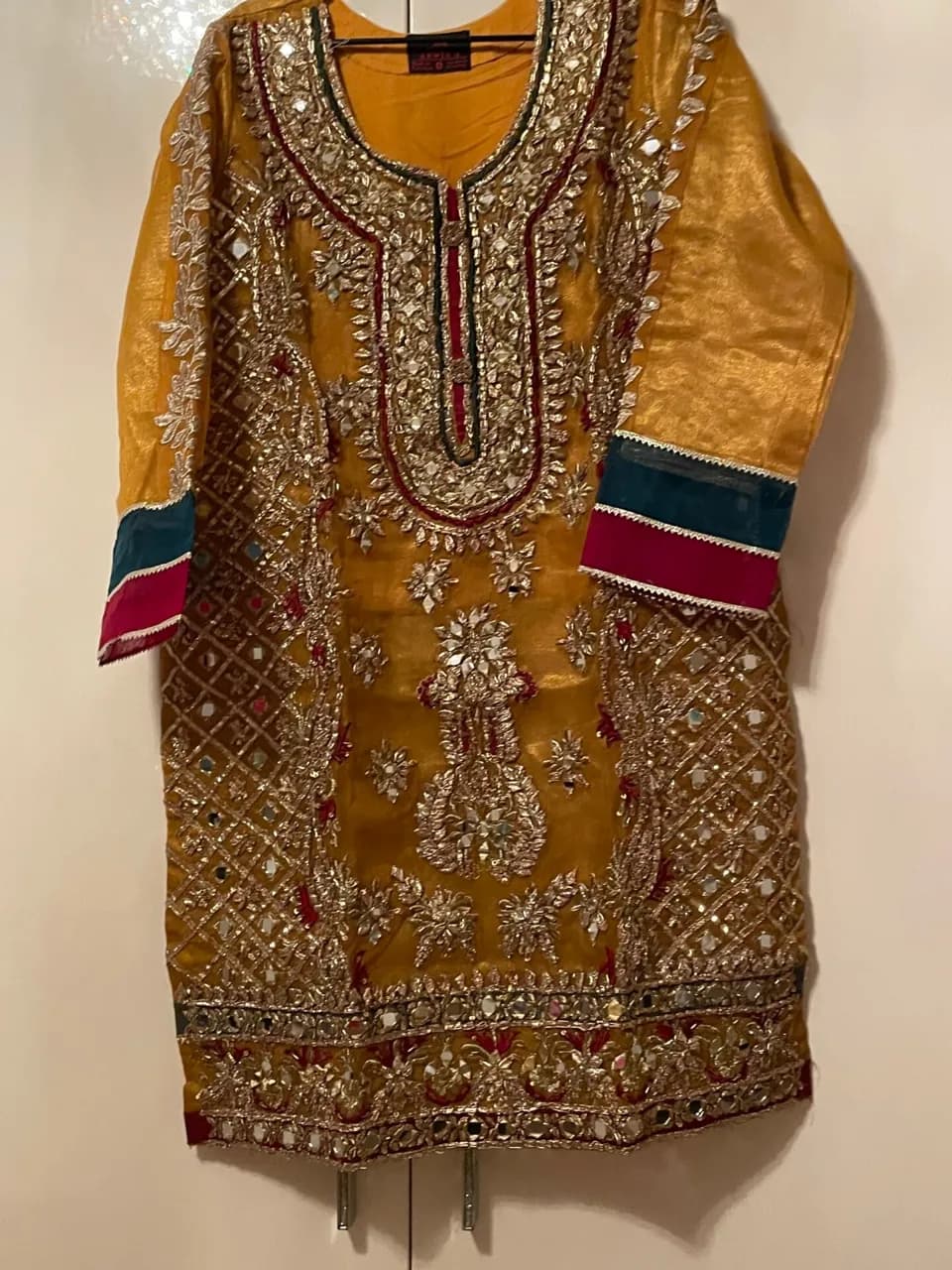 Colourful Mendhi Gharara