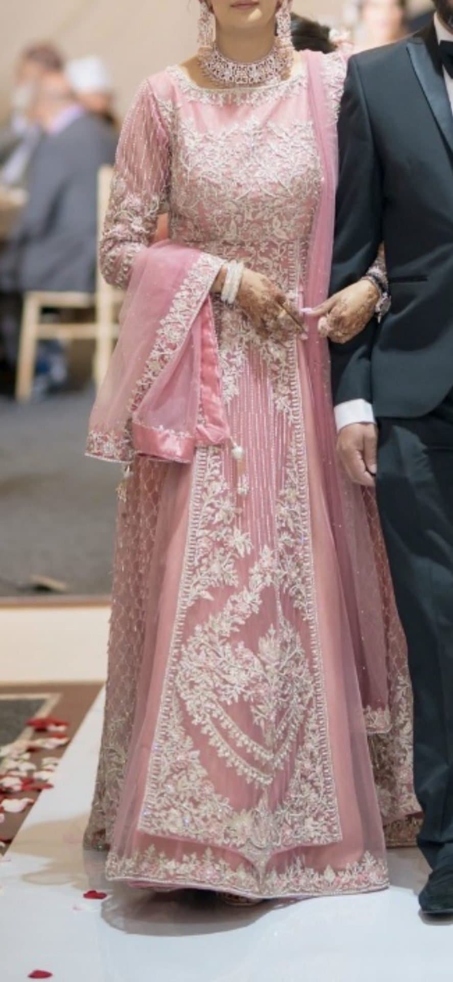 Reception Bridal Lengha thumbnail 3