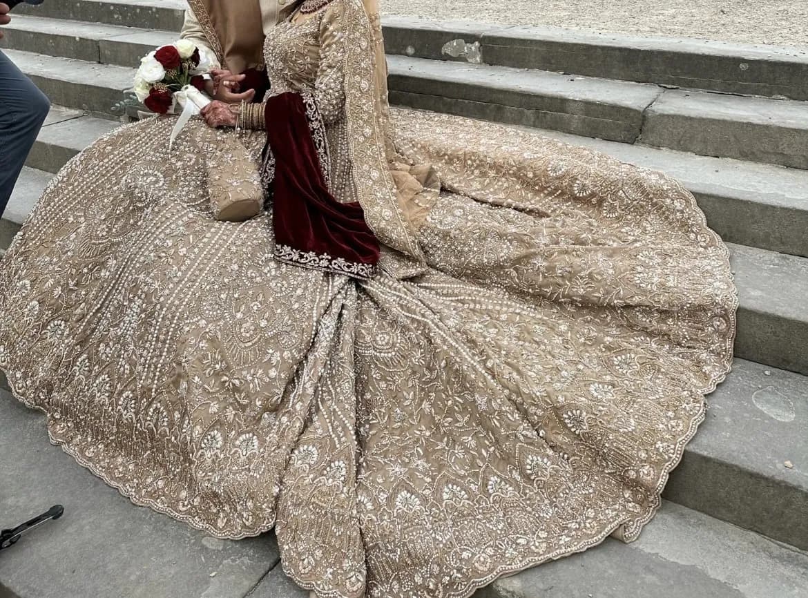 Heavy Bridal Embelished Wedding outfit thumbnail 5