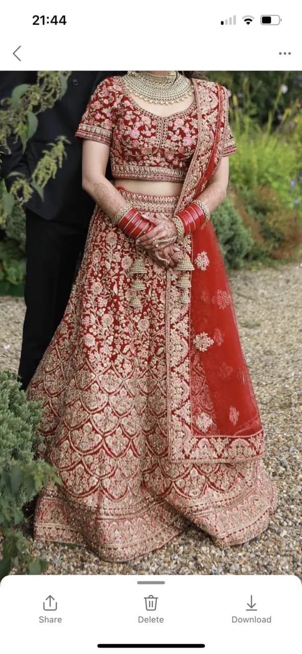 Monga’s red bridal lengha thumbnail 4