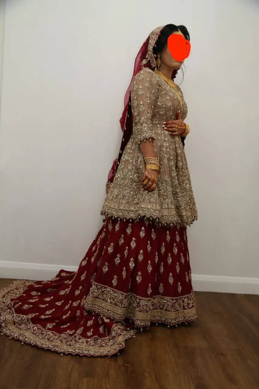 Heavy Bridal dress thumbnail 2