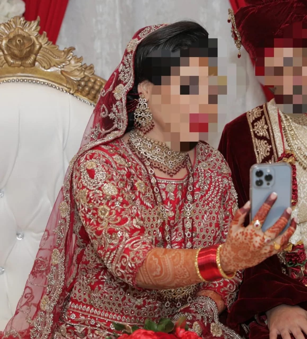 Red/Bharat day Lehenga thumbnail 2