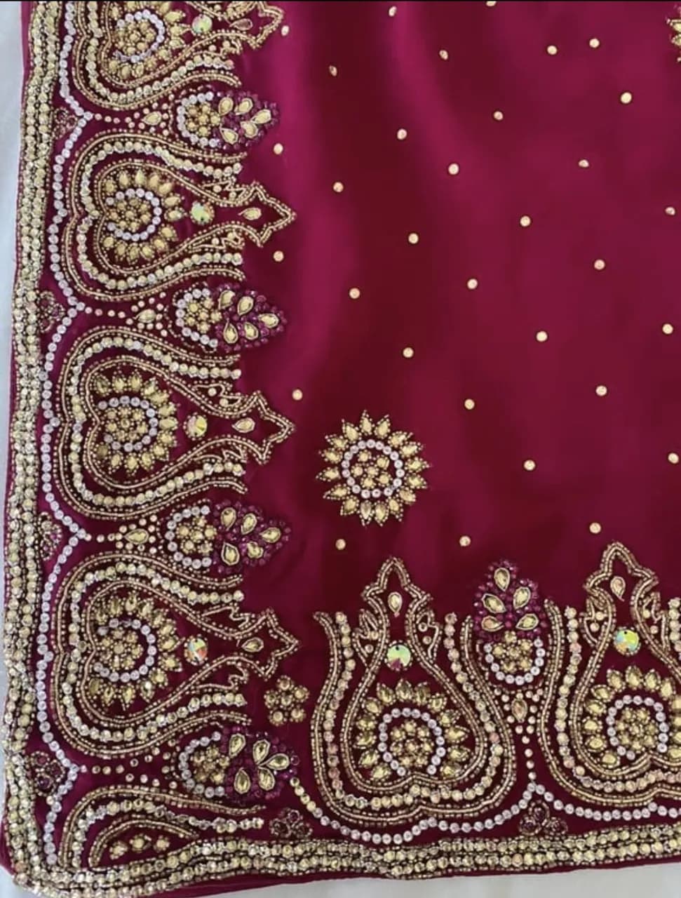 Magenta saree thumbnail 2