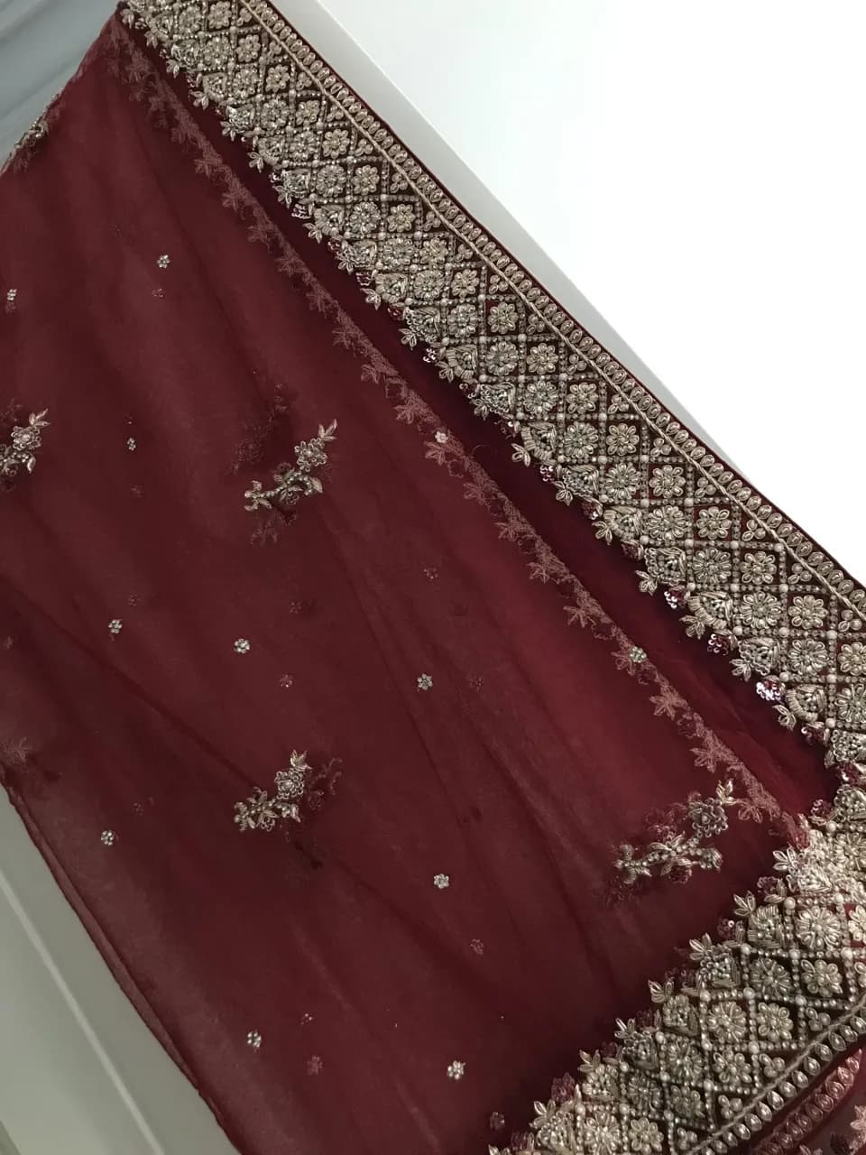 Asian Bridal Dress (with accessories) thumbnail 2