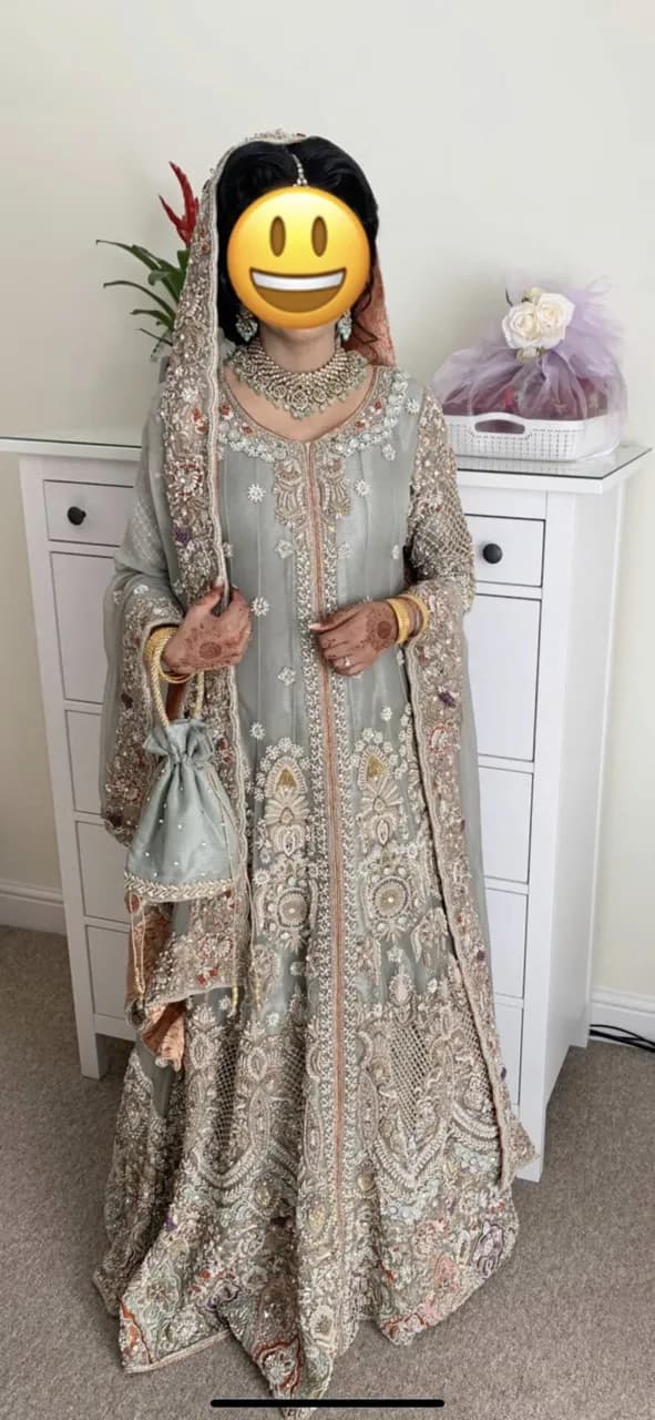 Walima Dress - Elegant Pakistani Bridal thumbnail 2