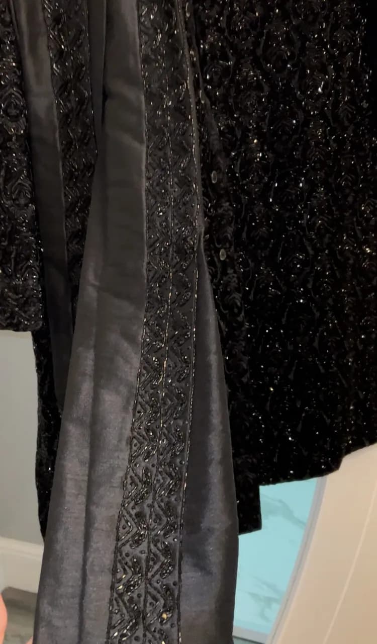Brand new 4 piece Sherwani thumbnail 7