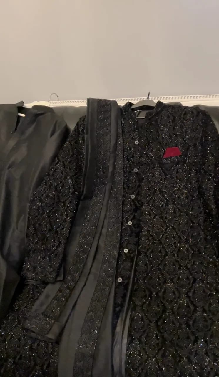 Brand new 4 piece Sherwani thumbnail 6