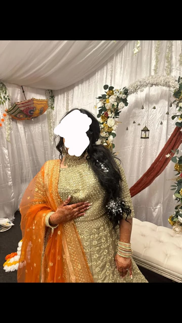 Mendhi lengha thumbnail 2