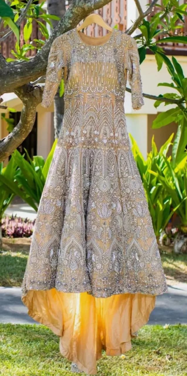 BRIDAL dress- Peach cream thumbnail 3