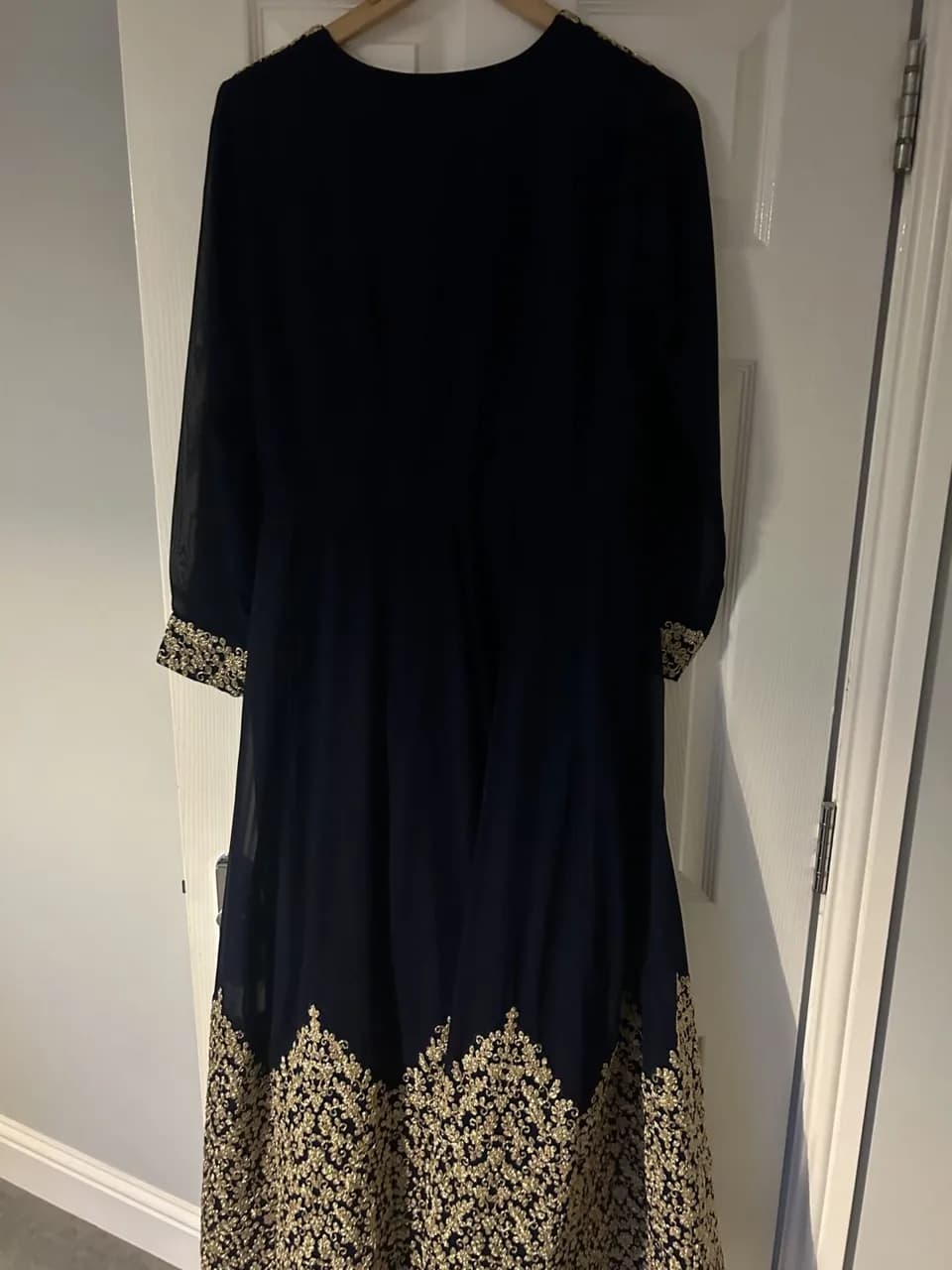 Navy gown thumbnail 2