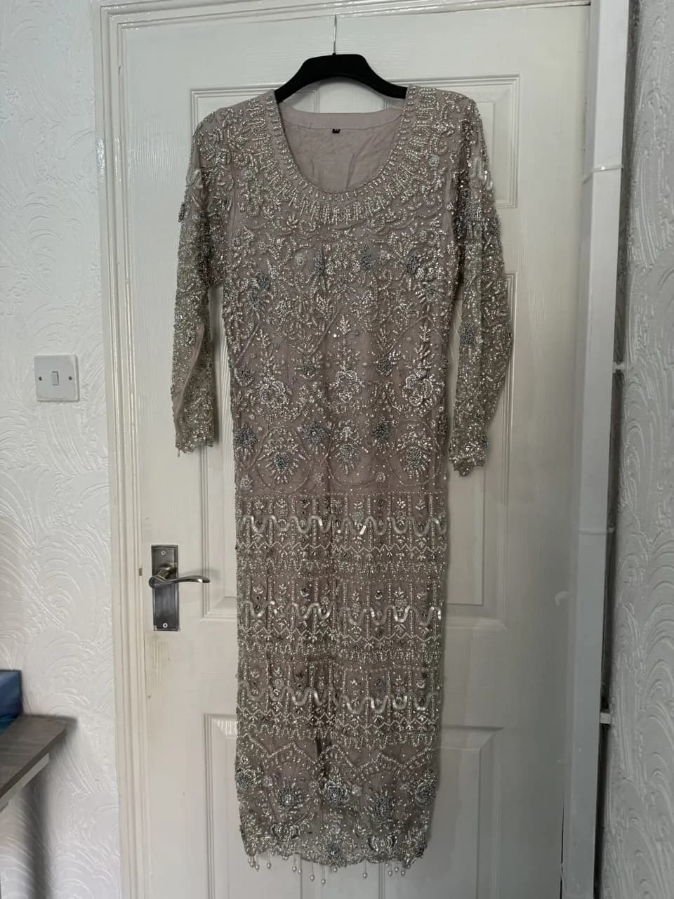 Ladies partywear outfit thumbnail 2