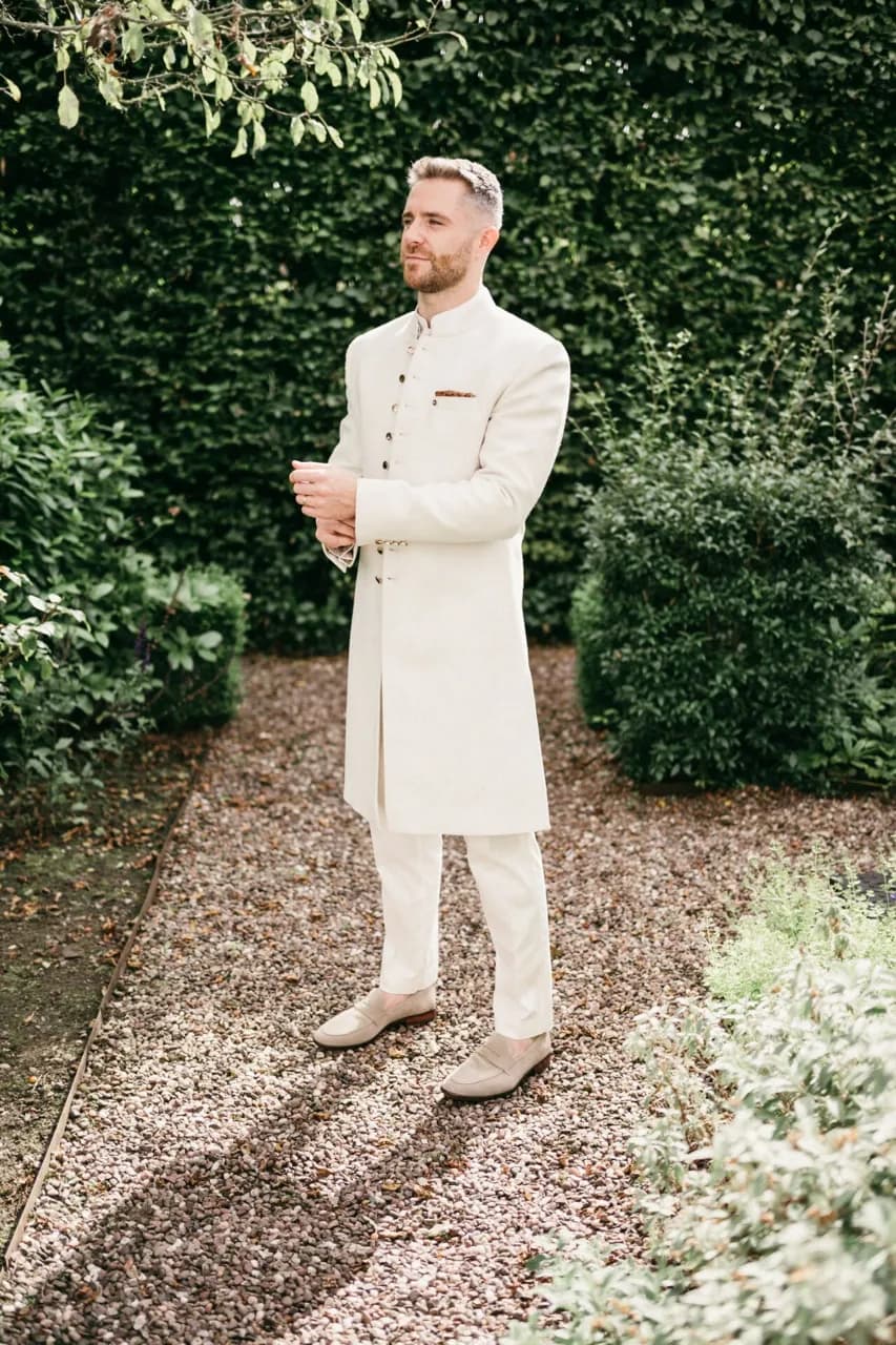 Cream/Off-white Grooms Sherwani and Gold Shawl size M