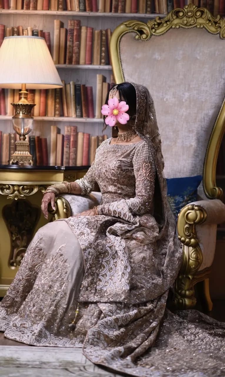 BRIDAL LEHNGA thumbnail 4