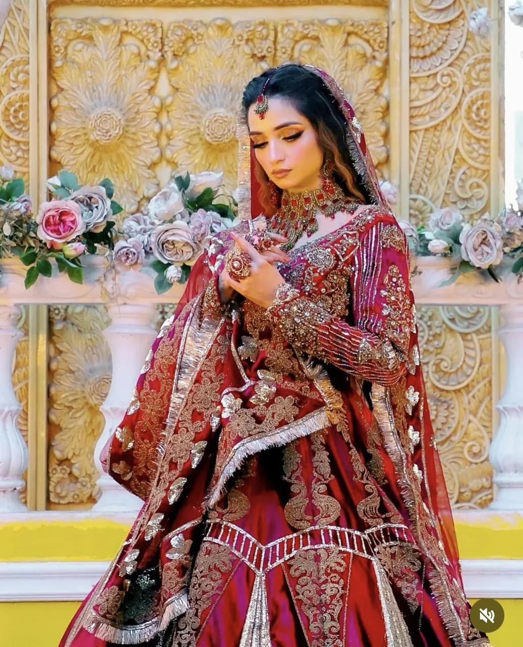 New Bridal lehnga thumbnail 2