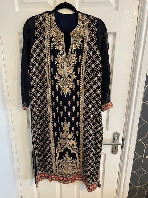 Beautiful Indian Suit thumbnail 2