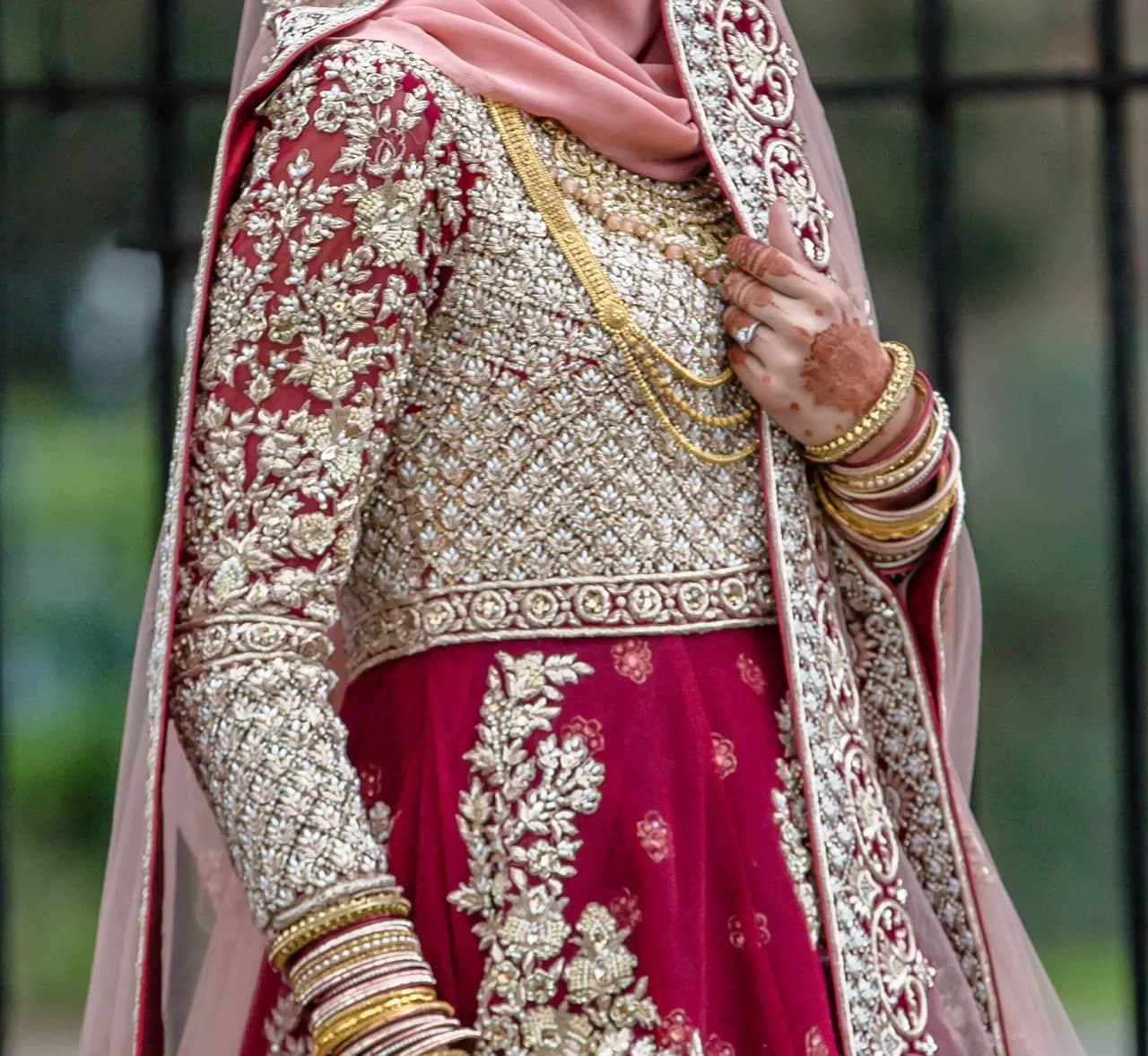 Bridal lengha thumbnail 4