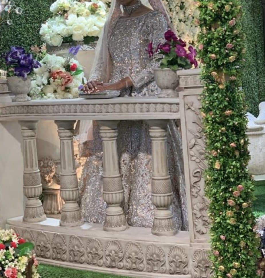 Walima dress with tail thumbnail 5