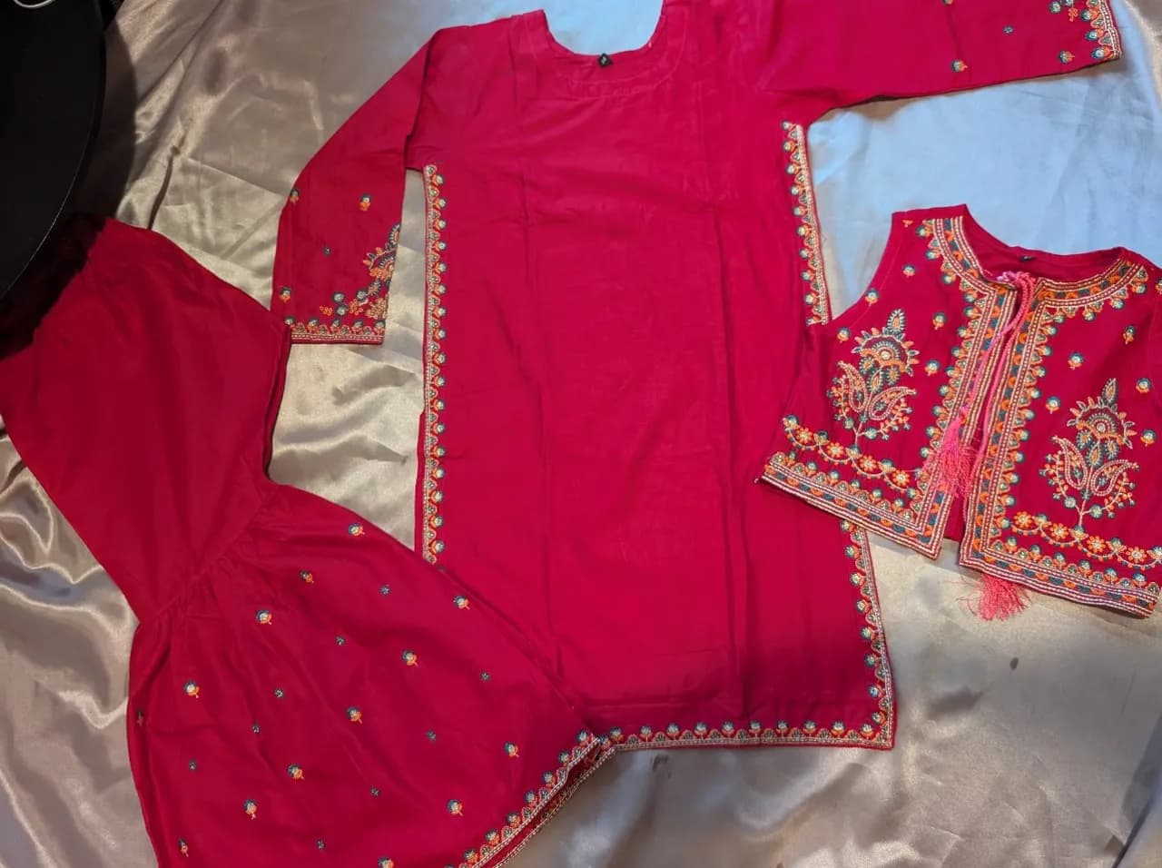 South Asian Dresses and footwear for Girls thumbnail 5