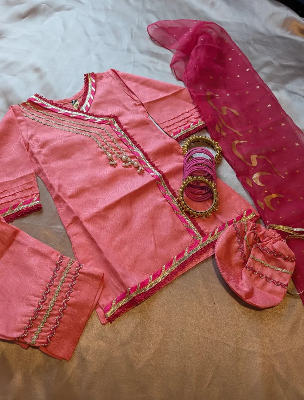 South Asian Dresses and footwear for Girls thumbnail 4
