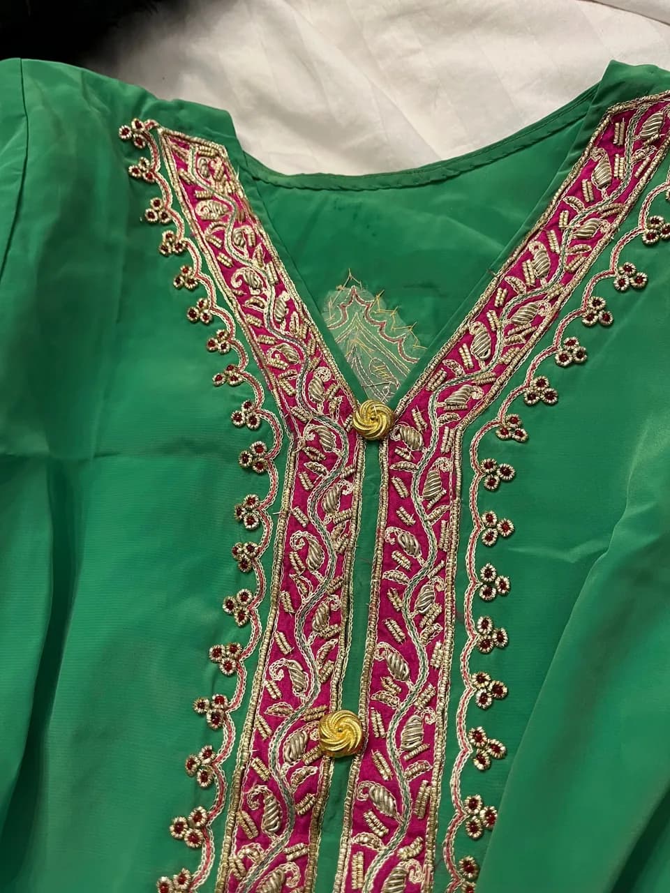 Green Shalwar Kameez with Dupatta thumbnail 2