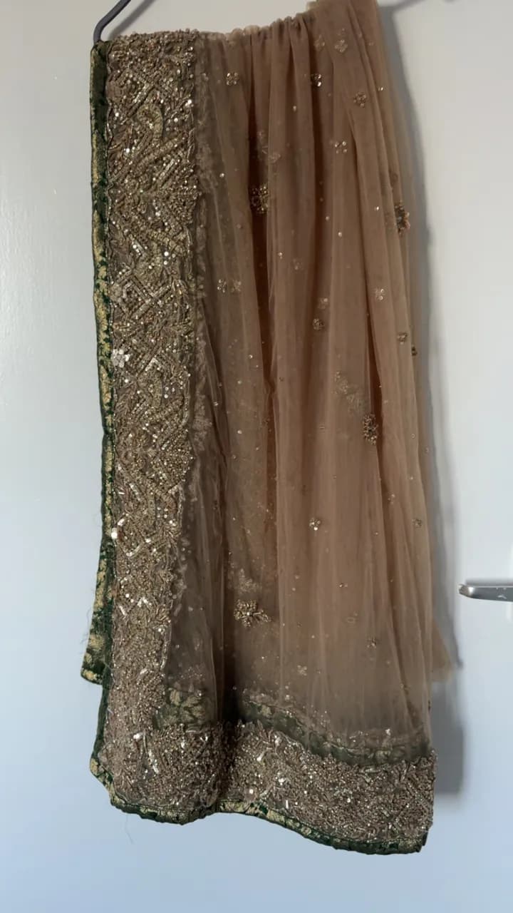 Gold Heavy Embroidered Formal Dress – Luxury Handwork, Stone &amp; Bead Detailing – UK 8/10 thumbnail 3