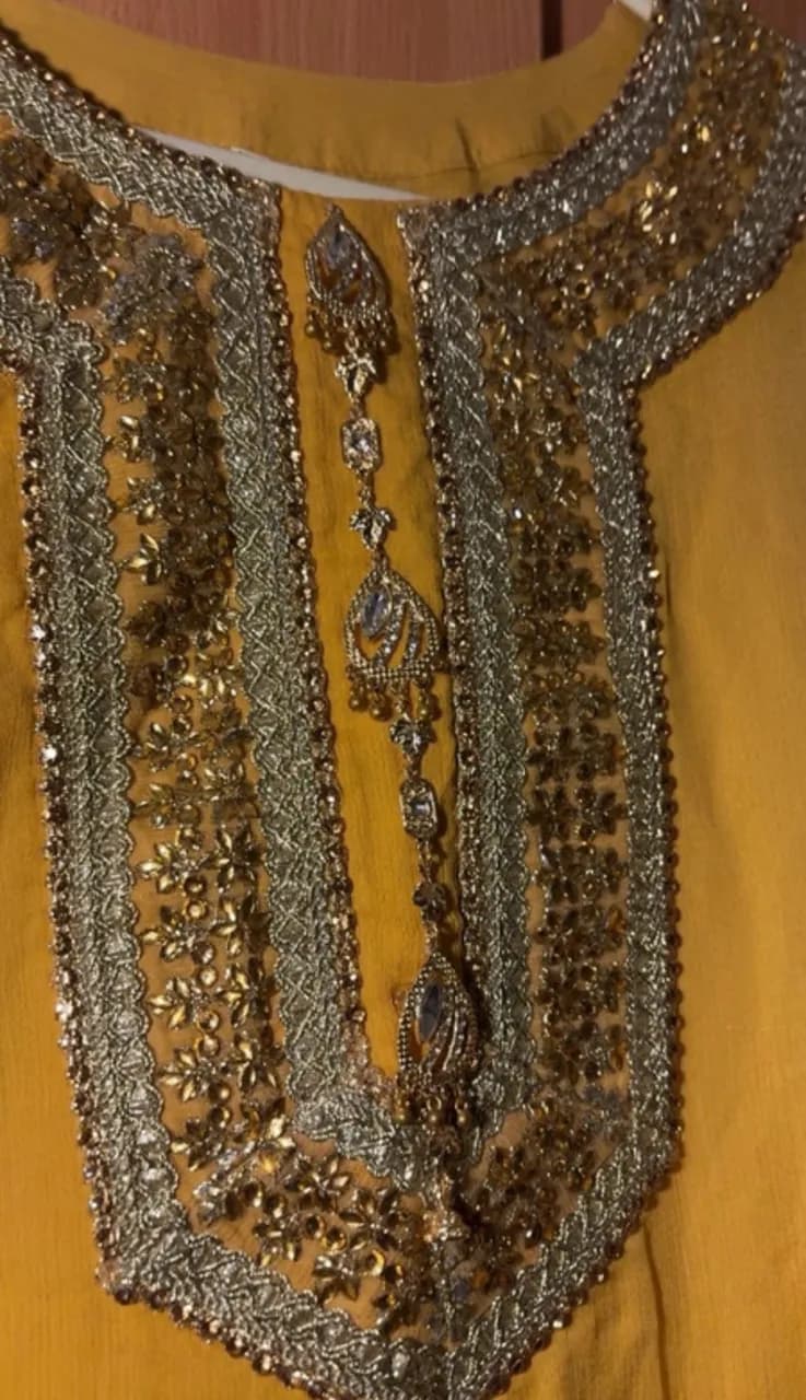 Brides mehndi dress