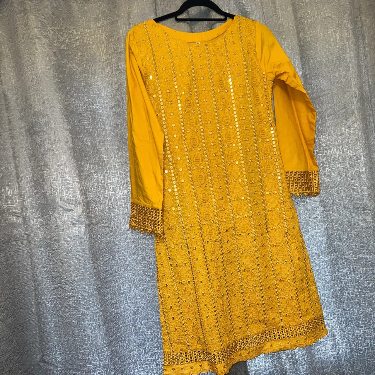 Size S Khaani mustard trouser and kameez with organza scarf — image 1