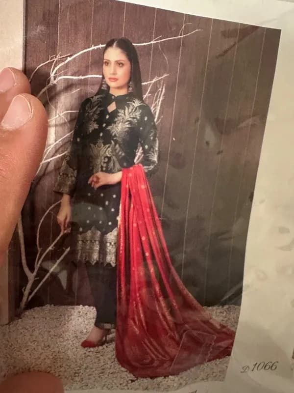 Oumara 3 piece unstitched green with gold print and red dupatta — image 1
