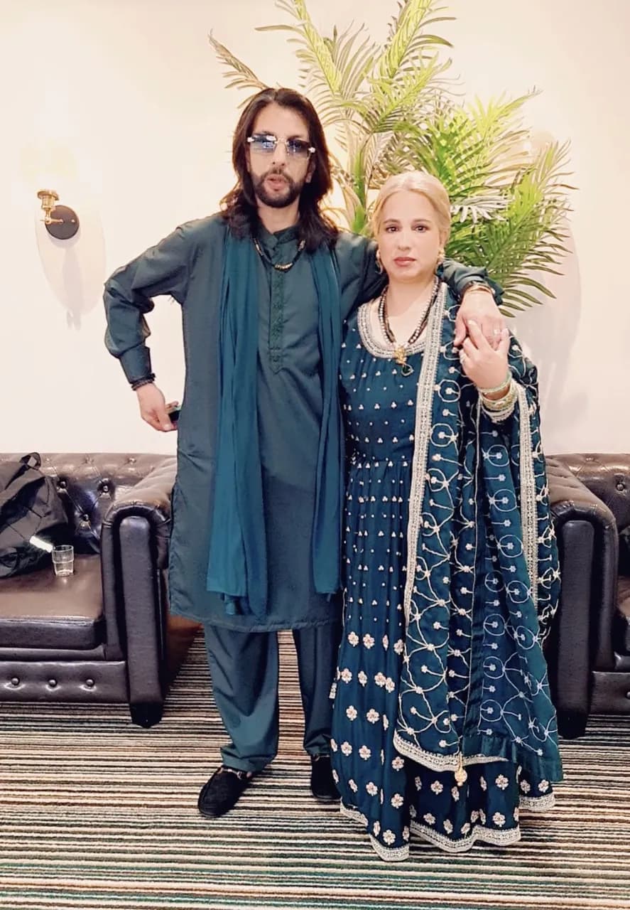 Long dress