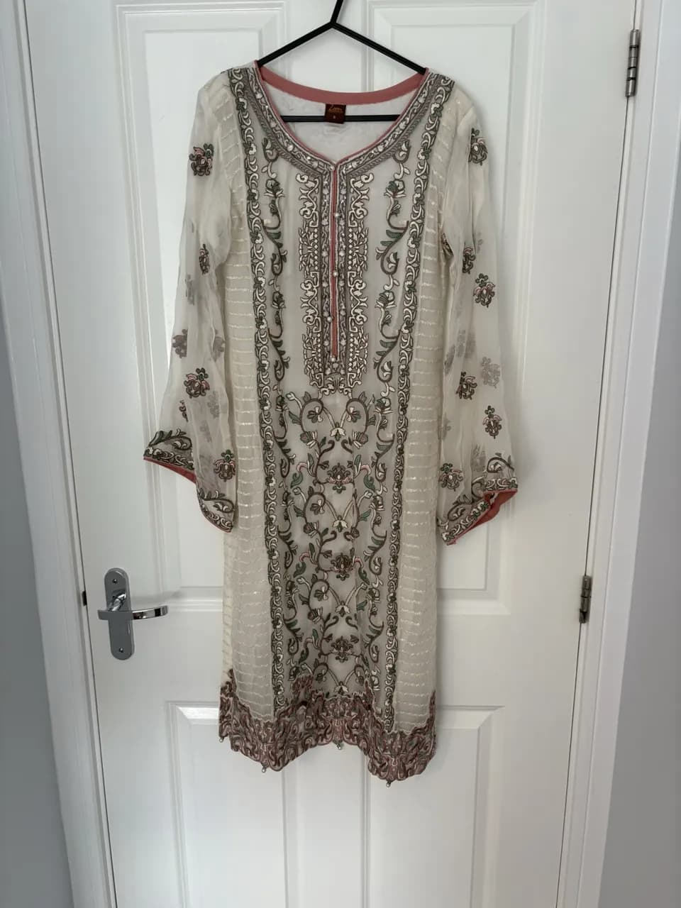 Party outfit- 3 piece — image 1