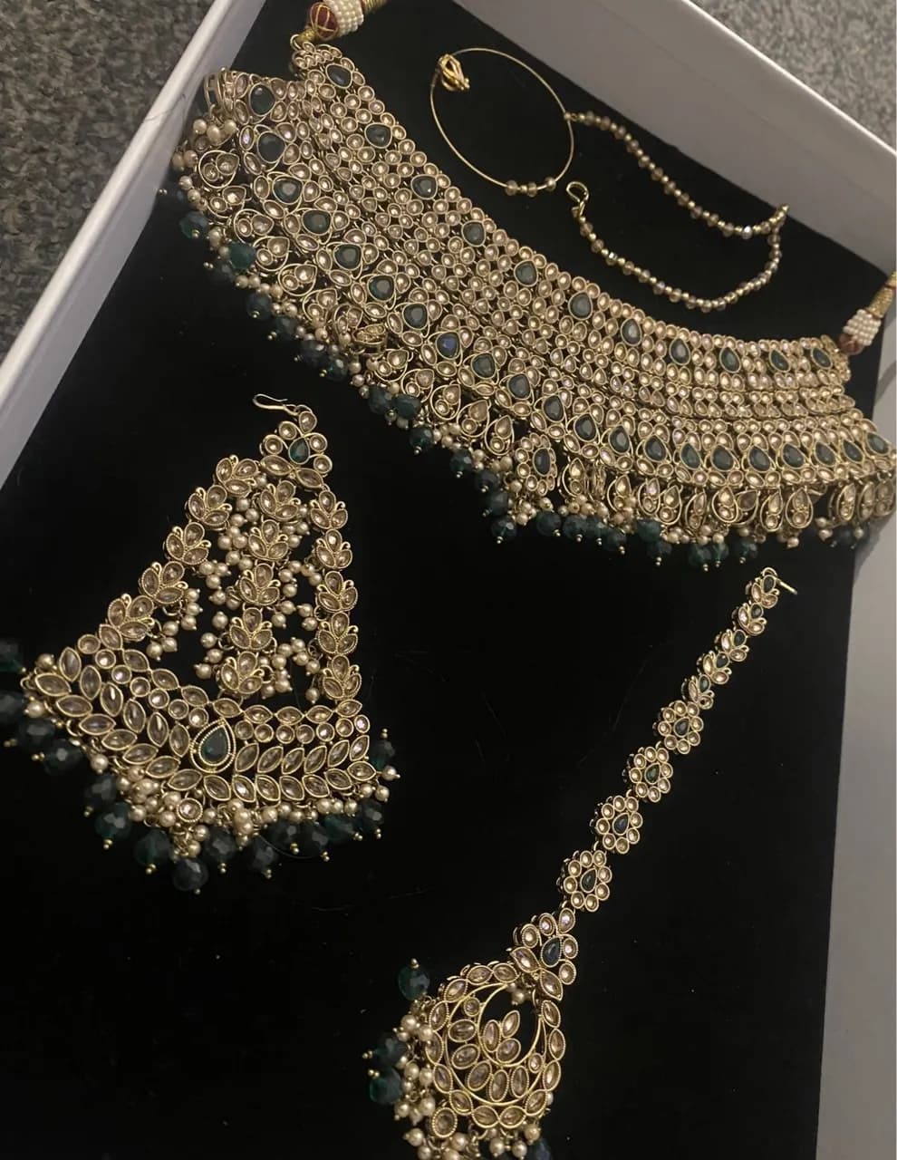 Bridal jewellery — image 1