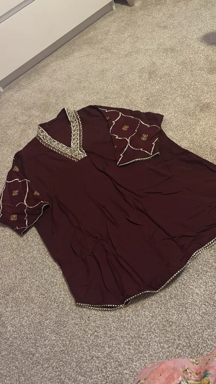 Short kameez with shalwar — image 1