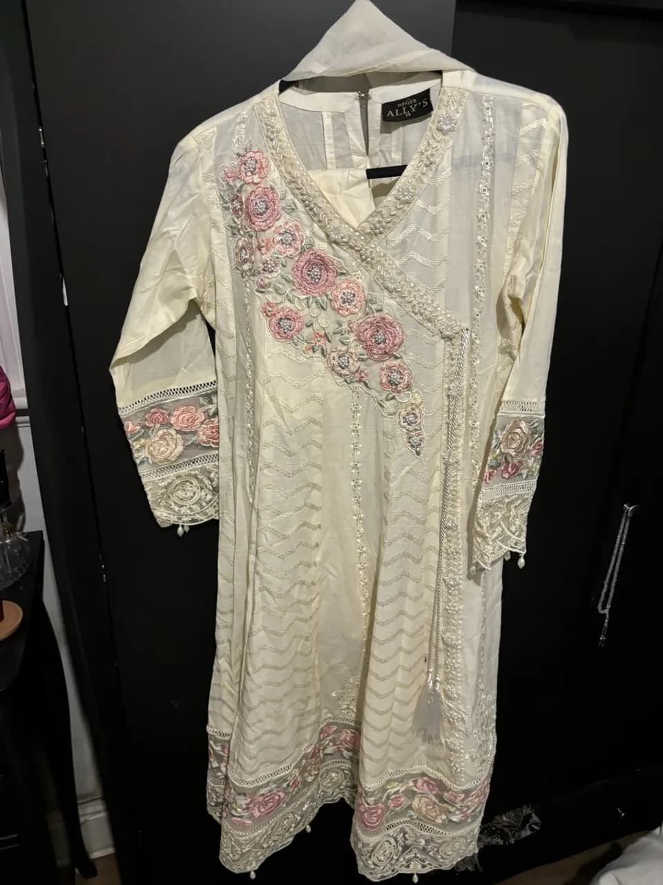 Beige suit party wear kids size small