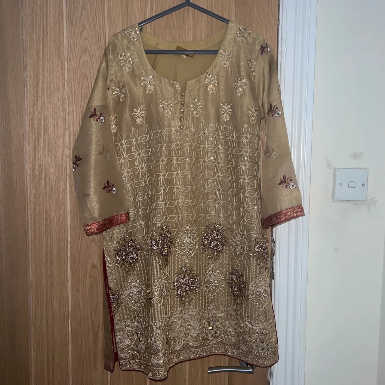 Maroon and gold salwar kameez — image 1