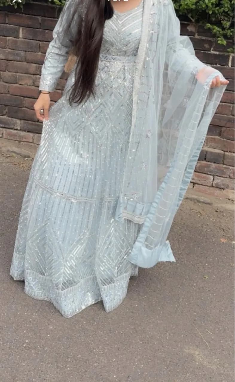 Long maxi gown — image 1