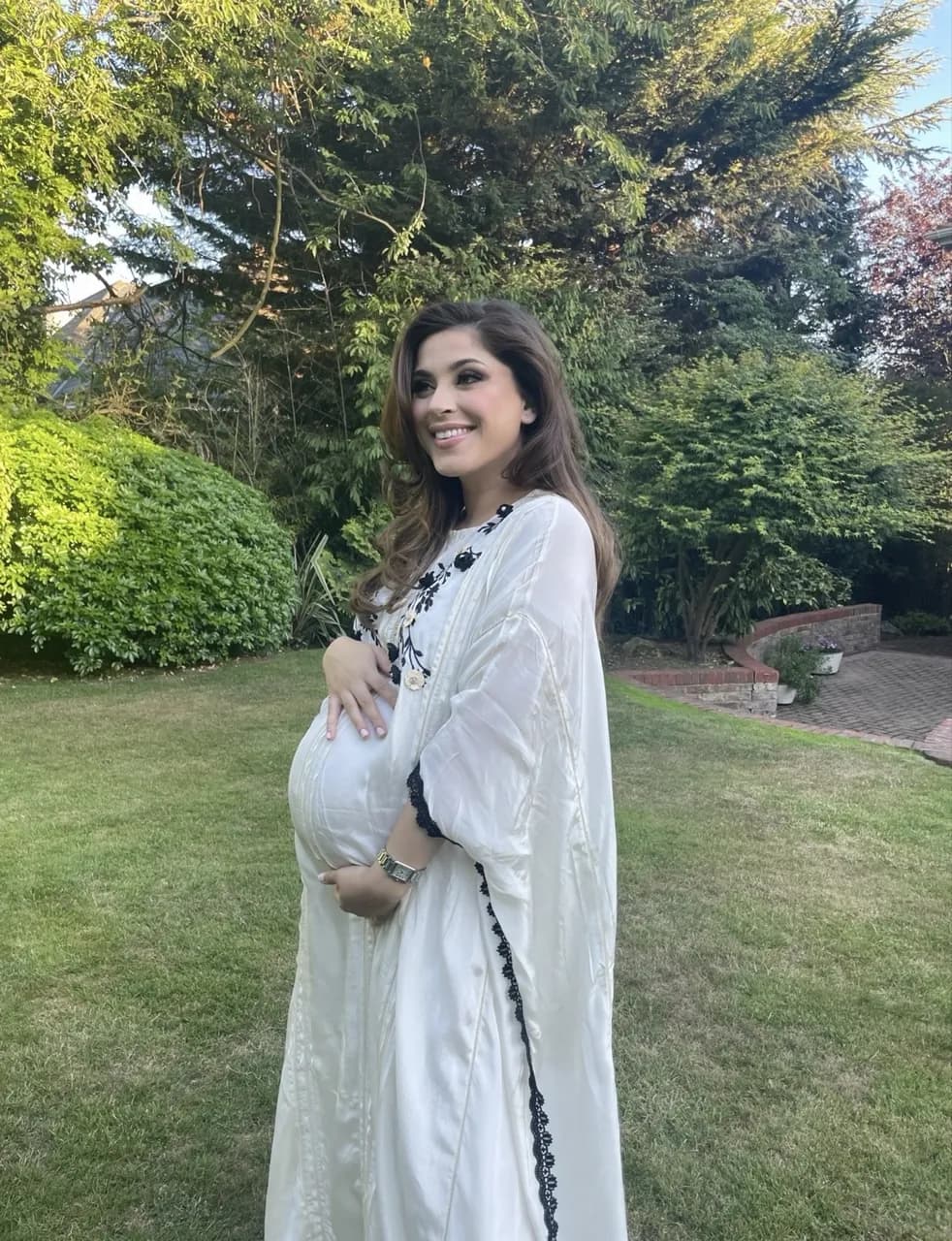 Zainab Salman Kaftan — image 1
