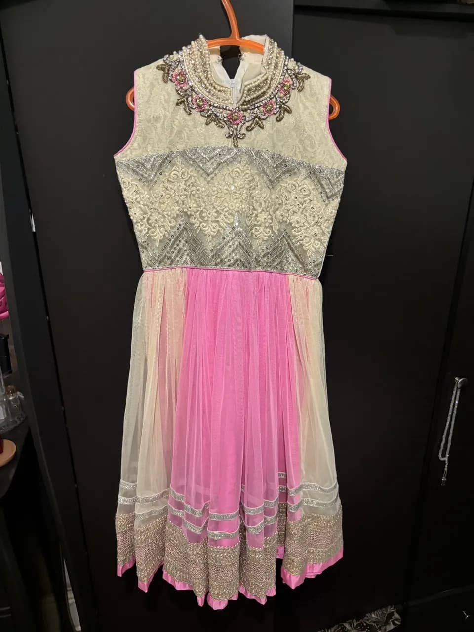 Kids dress pink — image 1