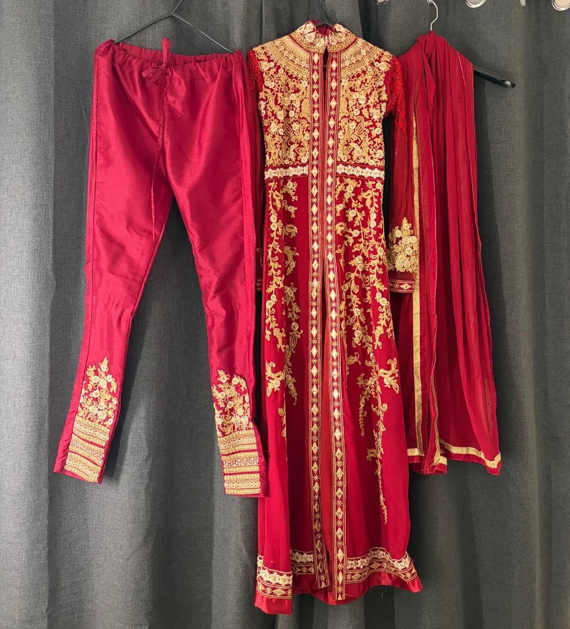 Burgundy & Gold Embroidered Salwar Kameez – 3 Piece