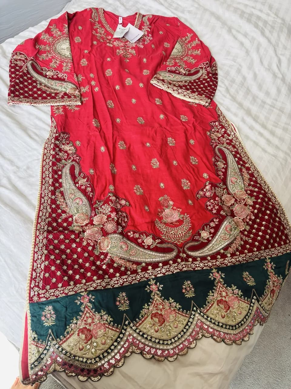 Stunning Ethnic Kaftan Partywear — image 1