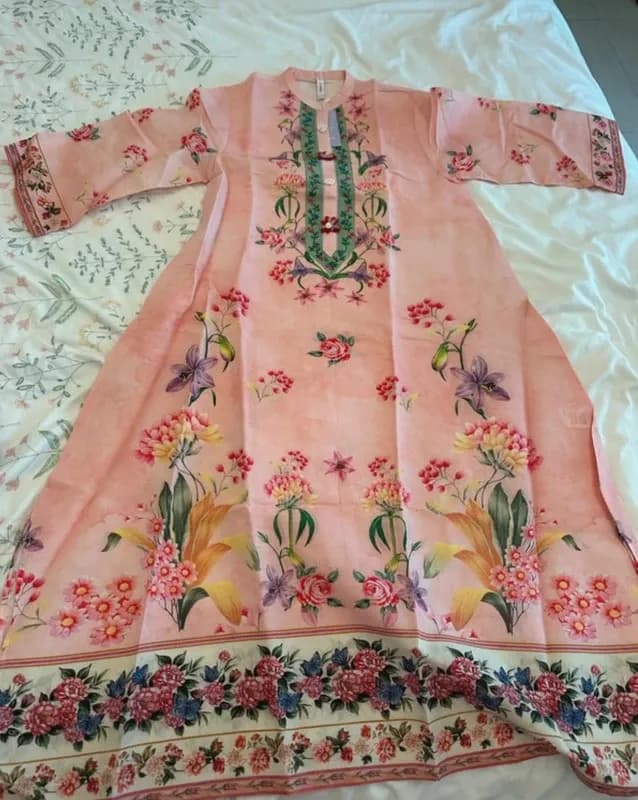 Ethnc peach 🍑 floral a line kaftan/kurta — image 1