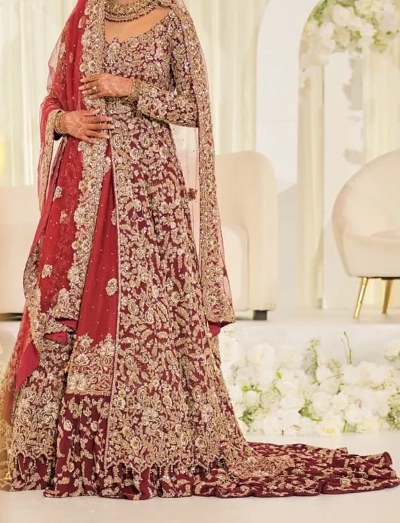 Luxury Custom Made Bridal Lehenga – 3 Piece Heavy Embellished Wedding Outfit — image 1