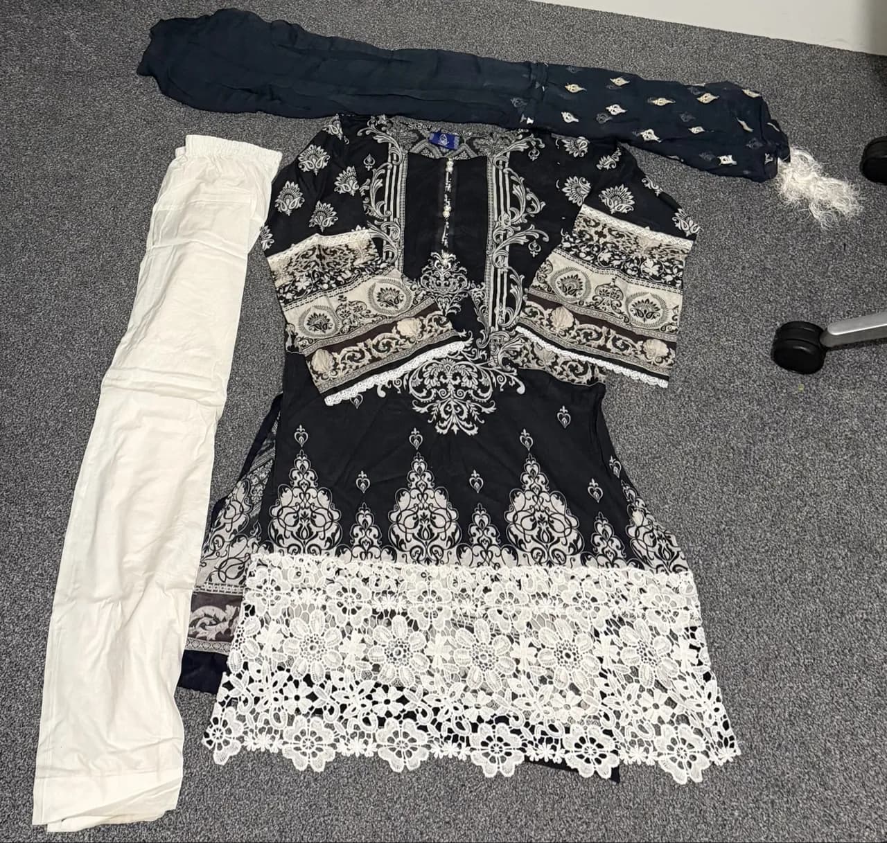 Rafia Kameez