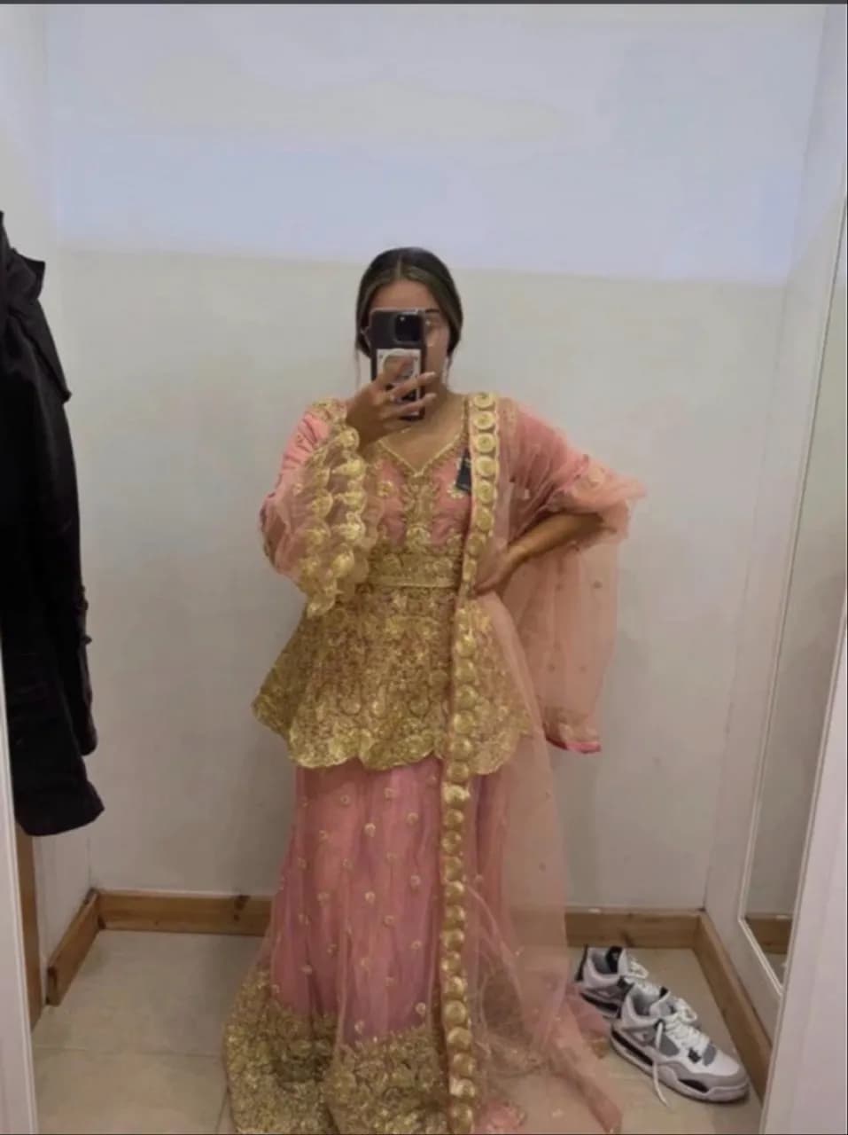 3pc Pink & Gold Indian Lehenga Outfit — image 1