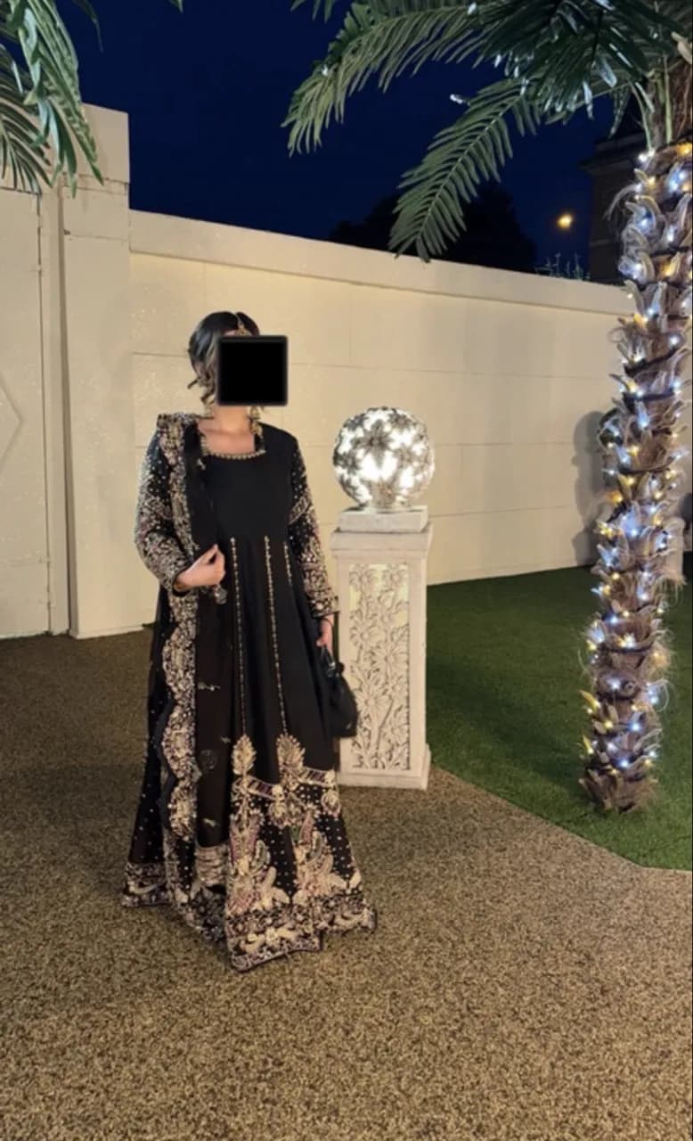 Black dress — image 1