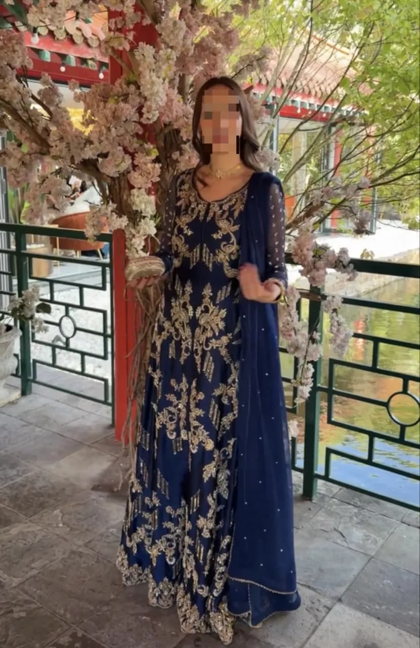 Dress with trousers and duppata — image 1