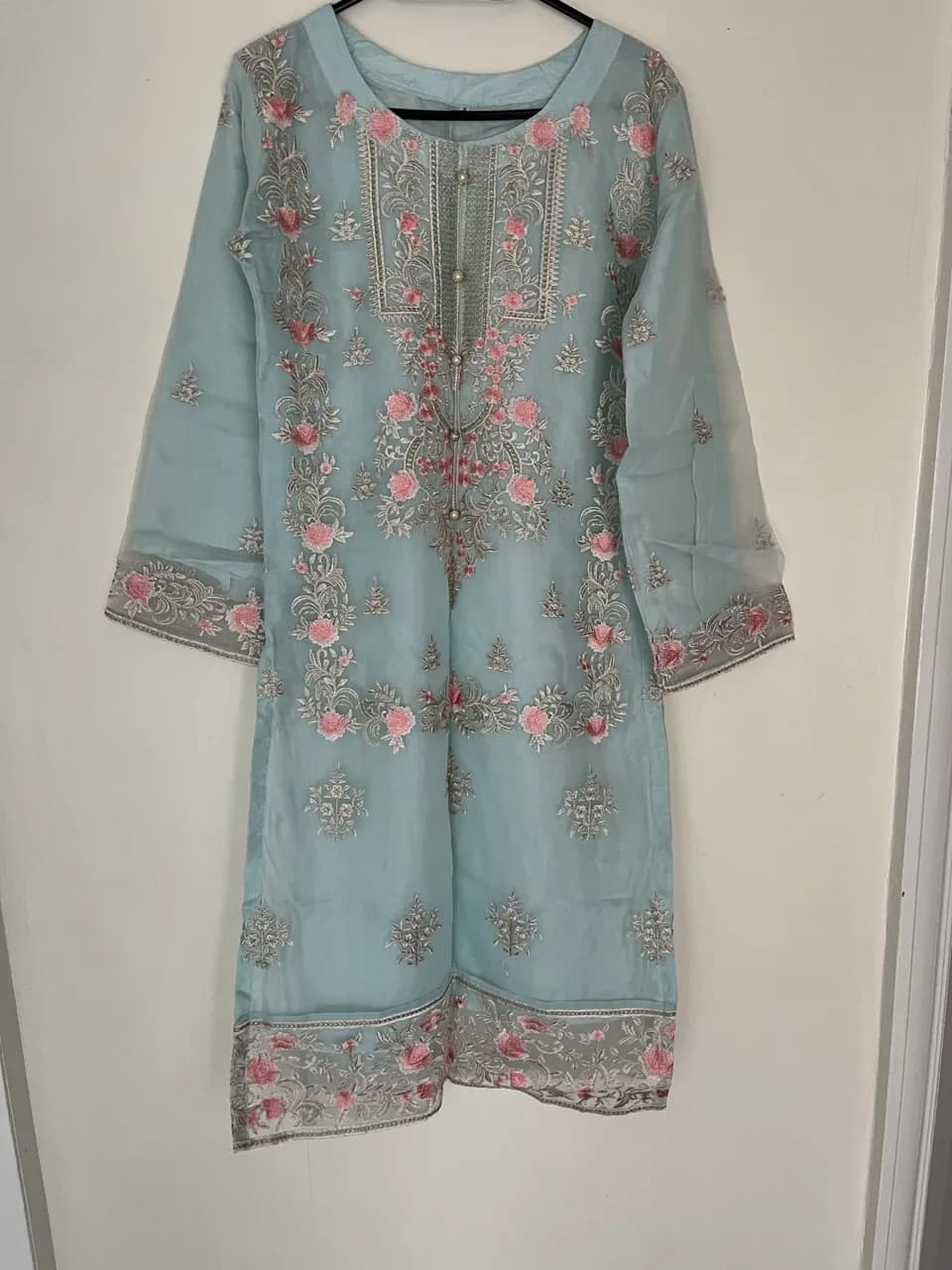 Embroidered salwar kameez — image 1