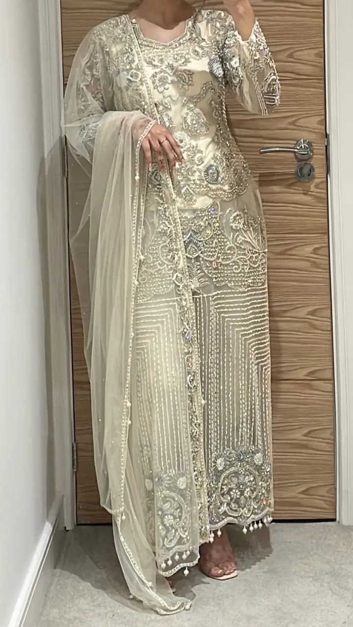 Elegant Ivory Embroidered Dress with Dupatta — image 1