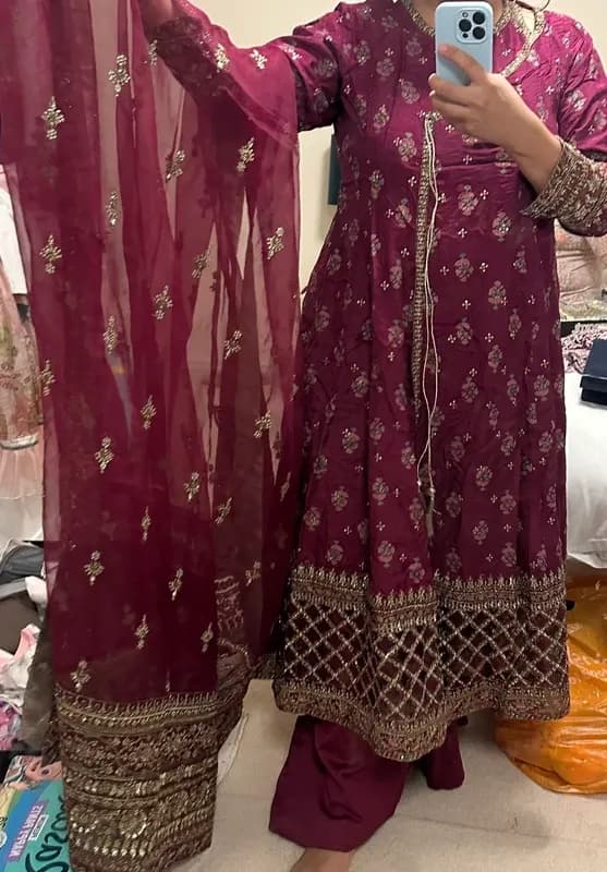 Stunning Maria B large plum ready made fancy occasion suit 3 piece — image 1