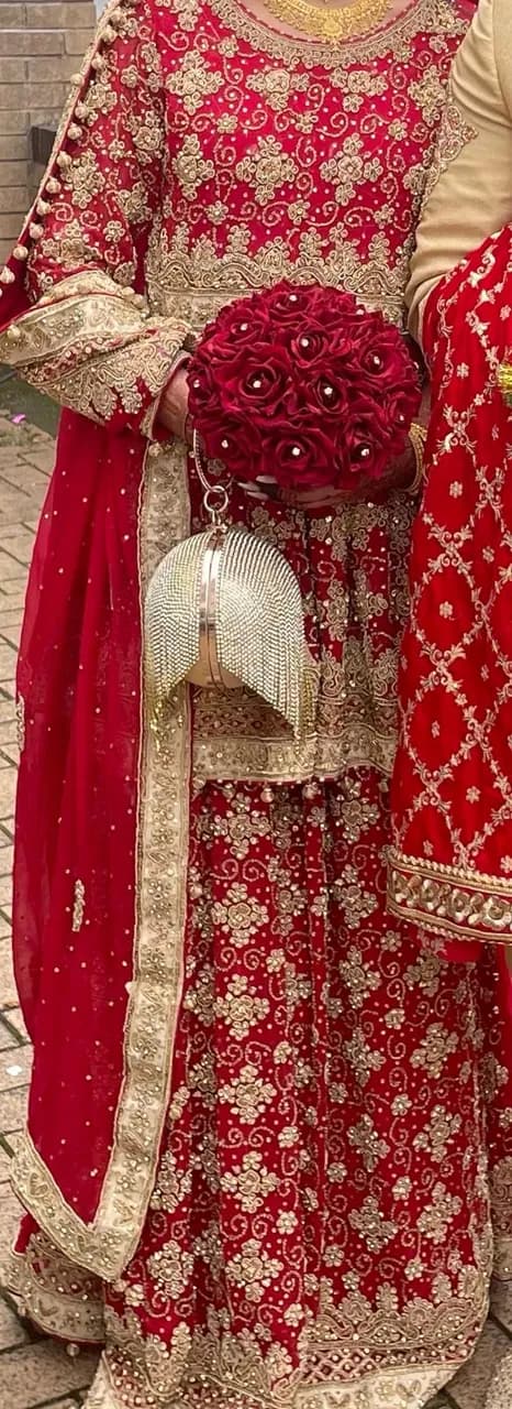 Red bridal lengha with dupatta — image 1